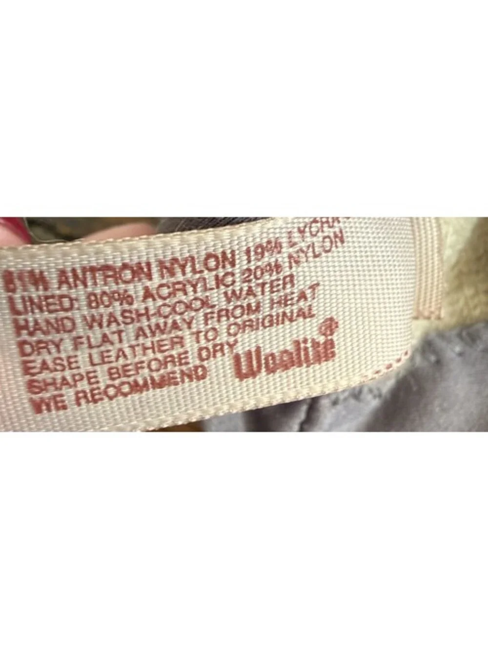 Isotoner gray women’s